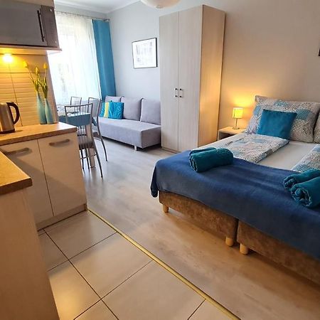 Bela - Pokoje Z Aneksami I Apartamenty Колобжег Екстериор снимка