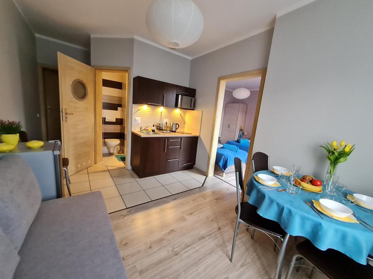 Bela - Pokoje Z Aneksami I Apartamenty Колобжег Екстериор снимка