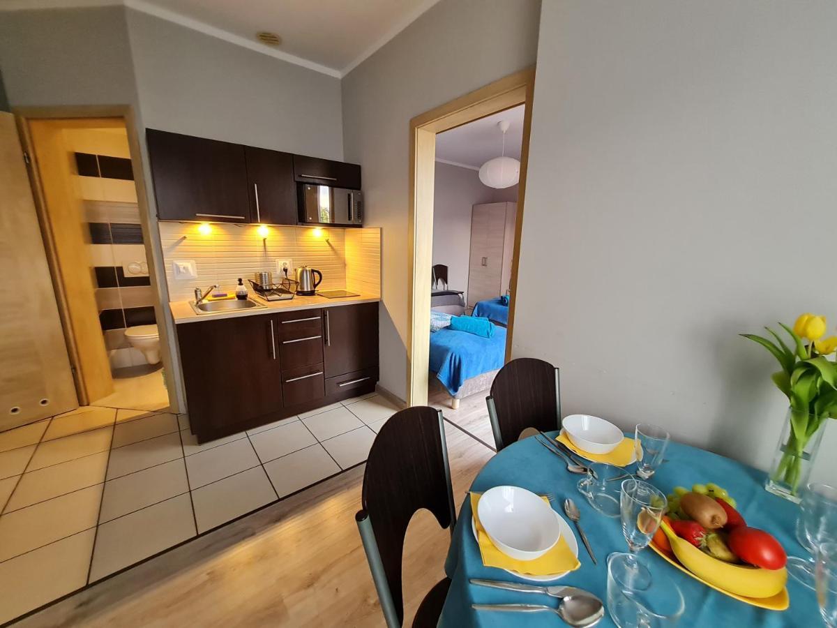 Bela - Pokoje Z Aneksami I Apartamenty Колобжег Екстериор снимка