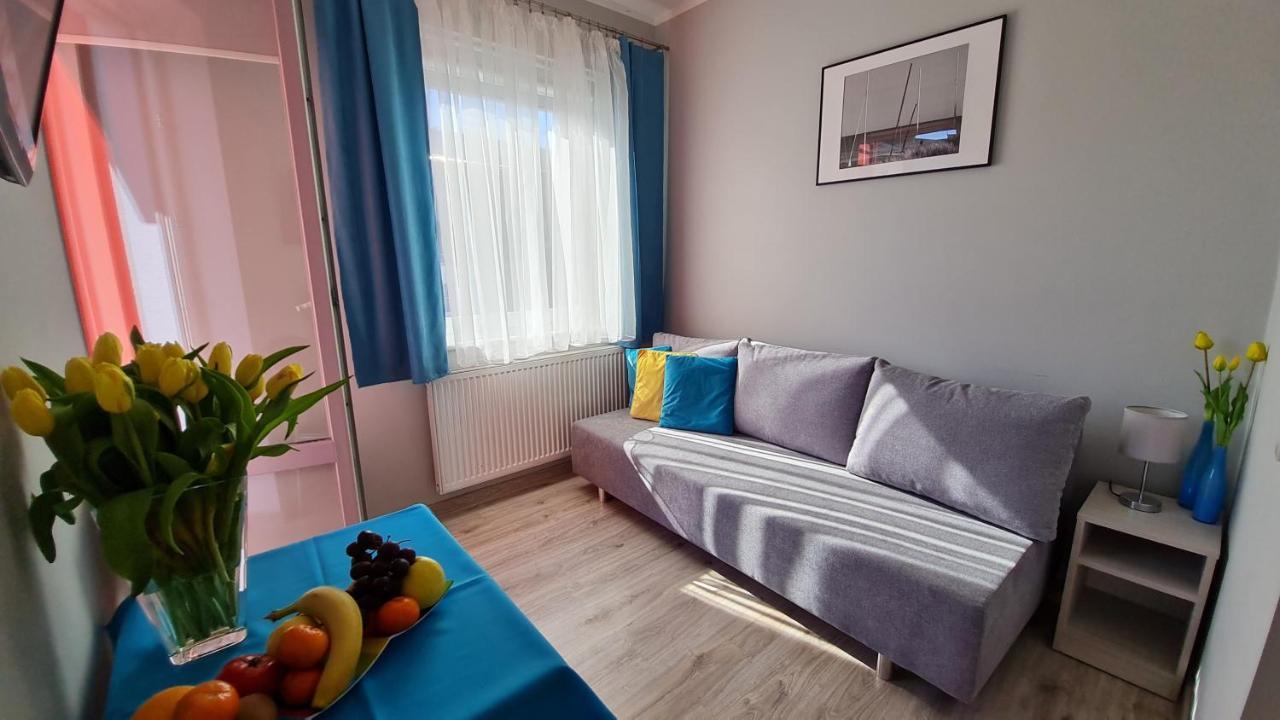 Bela - Pokoje Z Aneksami I Apartamenty Колобжег Екстериор снимка