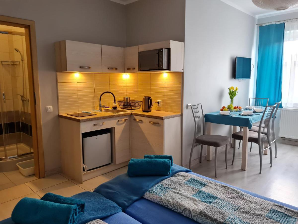 Bela - Pokoje Z Aneksami I Apartamenty Колобжег Екстериор снимка