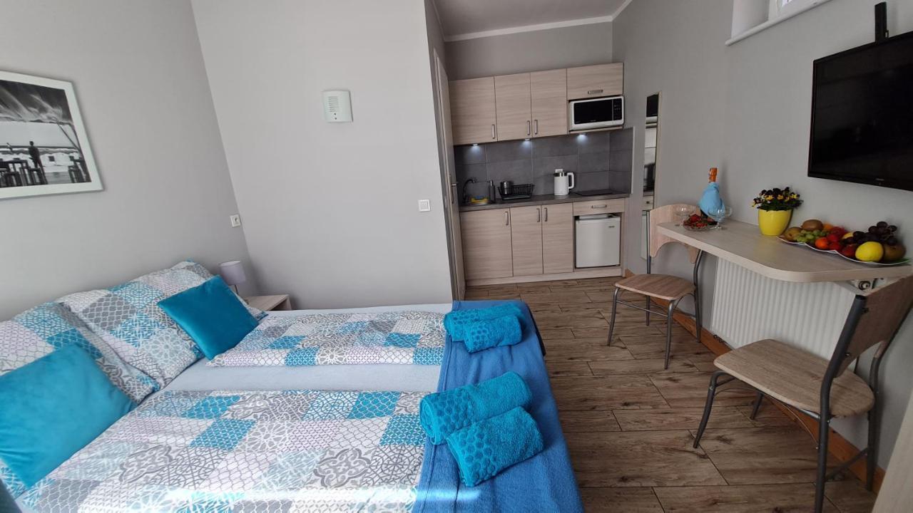 Bela - Pokoje Z Aneksami I Apartamenty Колобжег Екстериор снимка