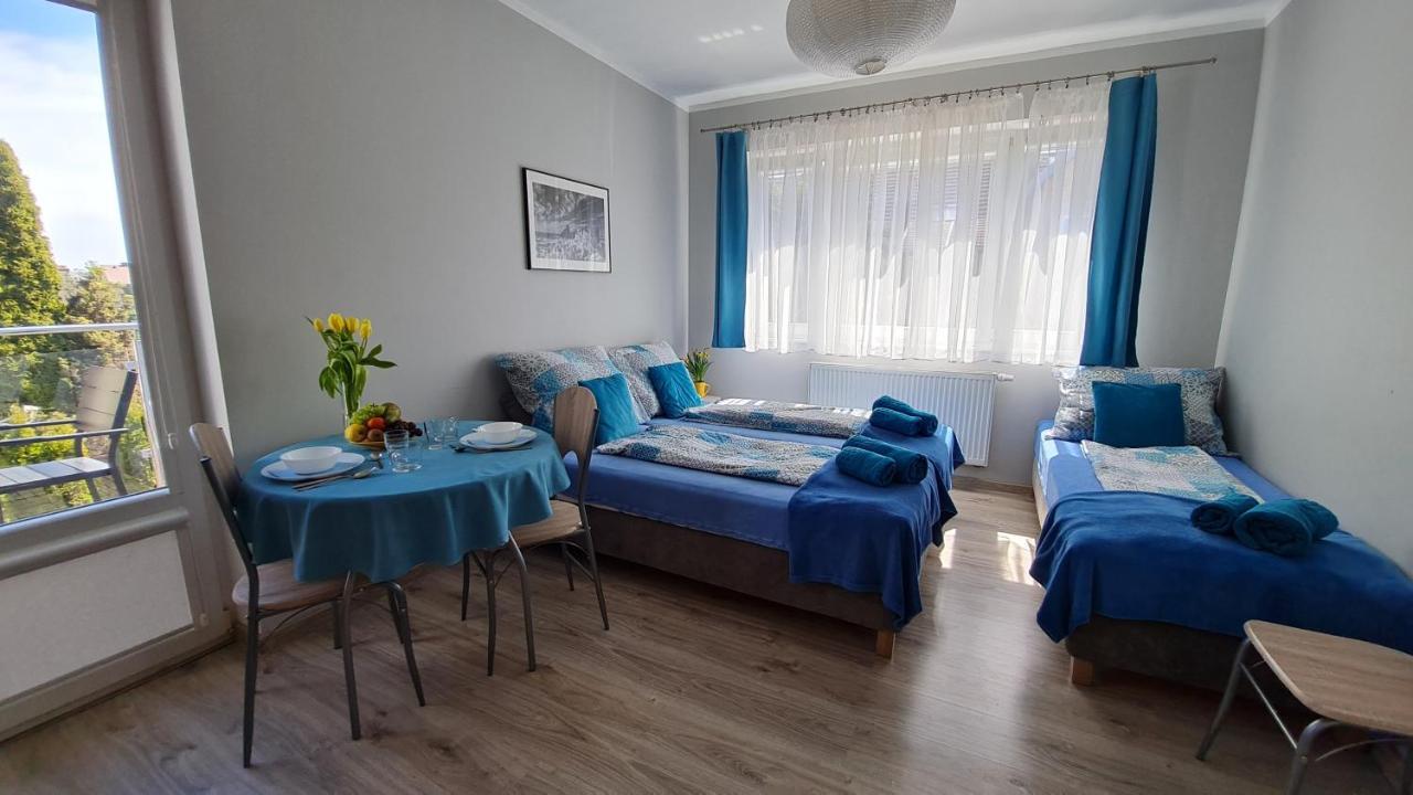 Bela - Pokoje Z Aneksami I Apartamenty Колобжег Екстериор снимка
